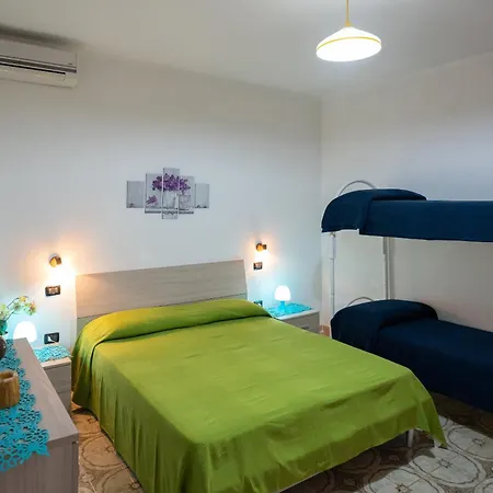 Casa Gino A 70 Mt Dalla Di * Пунта-Прошутто