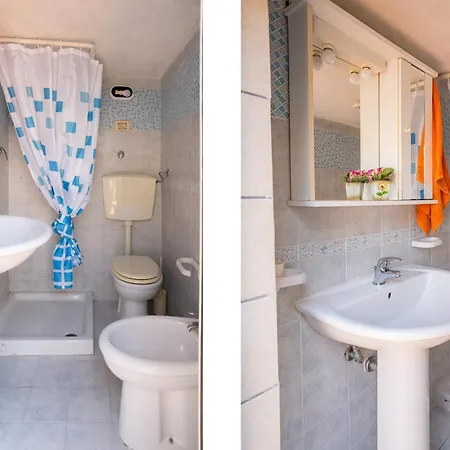 Casa Gino A 70 Mt Dalla Di Дом отдыха