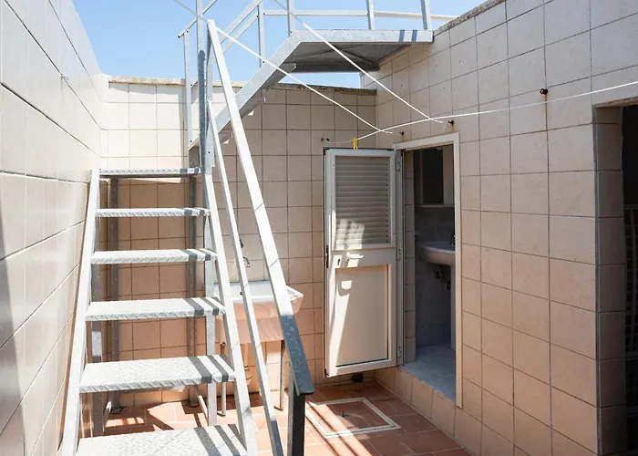Casa Gino A 70 Mt Dalla Di
